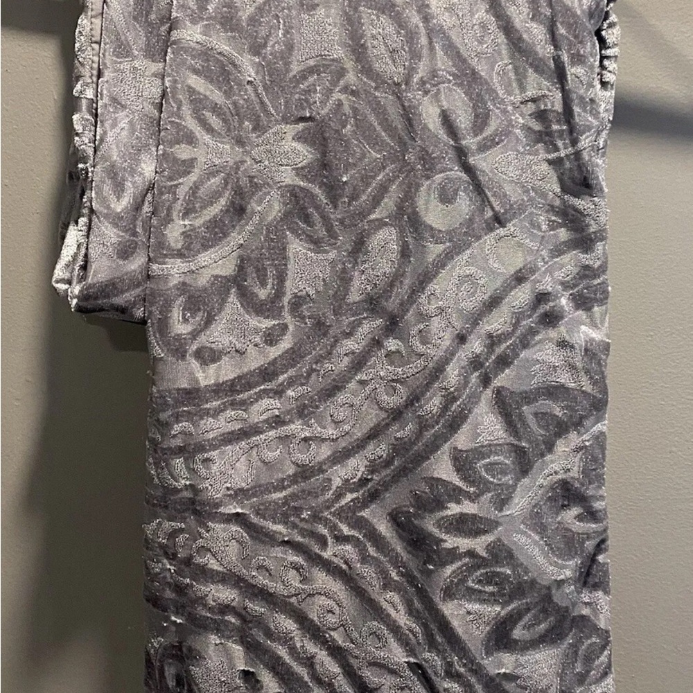 Super Trendy Gray King Size Patterned Pillowcases